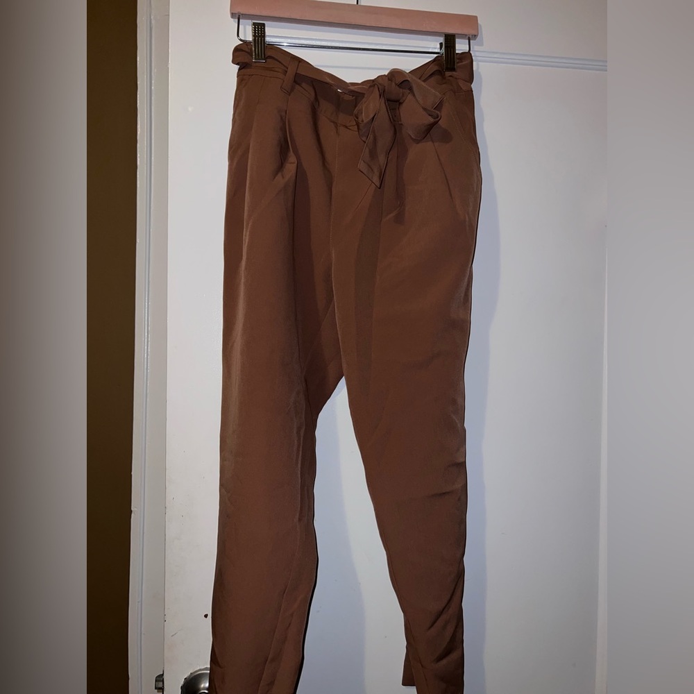 Loft tapered leg pants